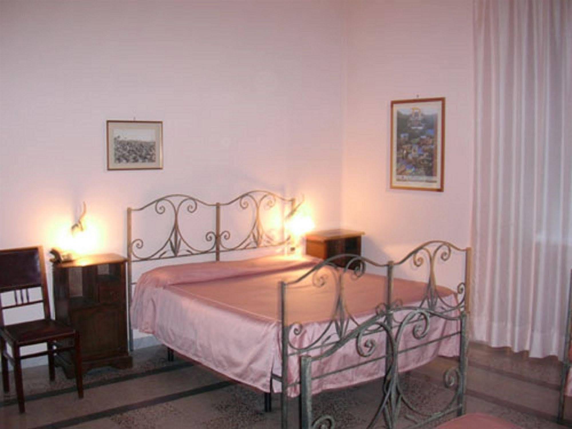 Albergo Bellavista Latina Exteriér fotografie